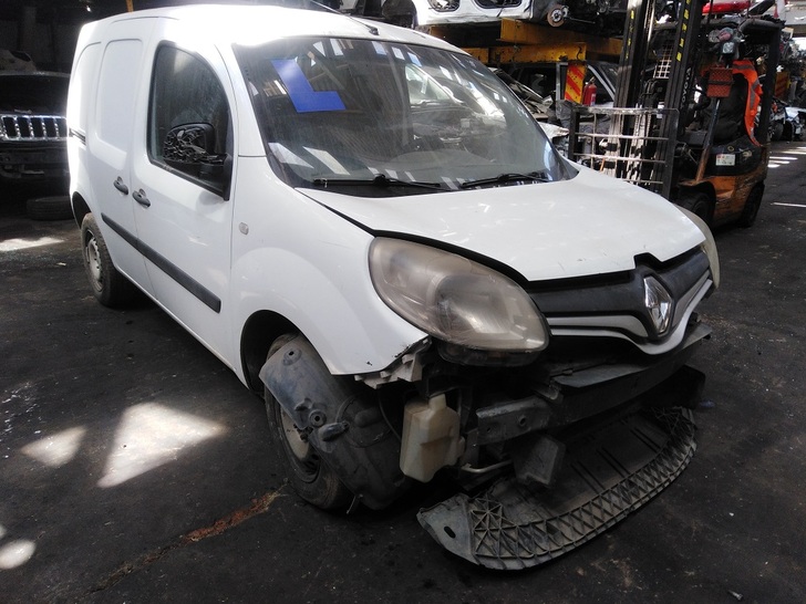 MAZA Renault KANGOO 2014 USADO